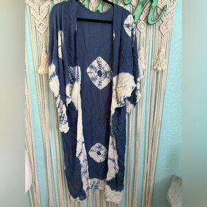 Lovestich kimono /cover-up GUC